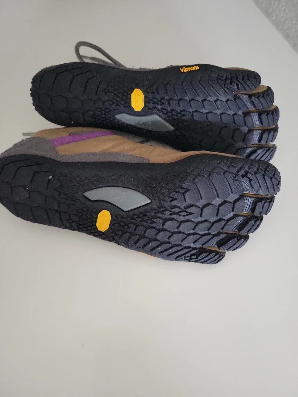 Vibram Five Fingers Womens Trek Ascent Insulated Trail Hiking Shoe Size 9-9.5 41